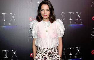 -1.jpg 凯蒂·赫尔姆斯“最喜欢的设计师是乌拉·约翰逊......,我们可以看到为什么 美美日记,meimeiriji.com