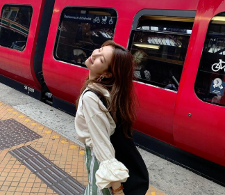 IU、刘仁娜、宋慧乔、Krystal、朴信惠...和韩国国民女神学习令人倾心的情人节约会穿搭！ 美美日记,meimeiriji.com