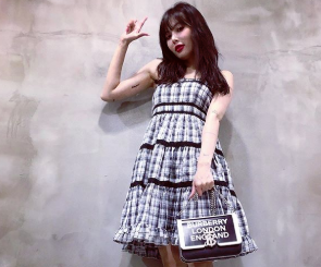 IU、刘仁娜、宋慧乔、Krystal、朴信惠...和韩国国民女神学习令人倾心的情人节约会穿搭！ 美美日记,meimeiriji.com