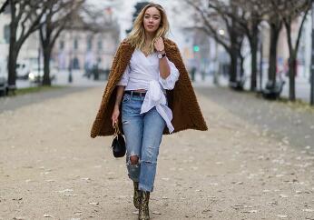 00134bc5-800.webp.jpg 如何修身牛仔裤:3种从脚踝向上调整牛仔布的简单方法 美美日记,meimeiriji.com