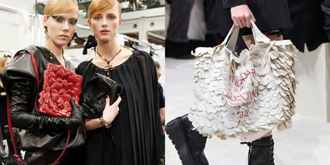 02.jpg Valentino 2020 秋冬大秀回归简约经典!推出拟真「花朵包」工艺太精致 美美日记,meimeiriji.com